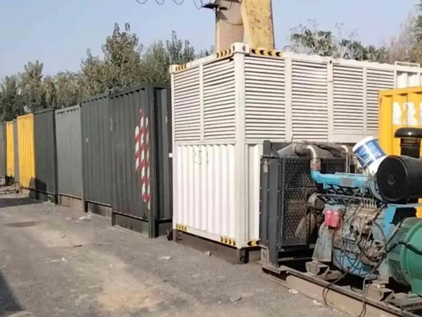 屏南200KW柴油发电机机组每小时油耗是多少?